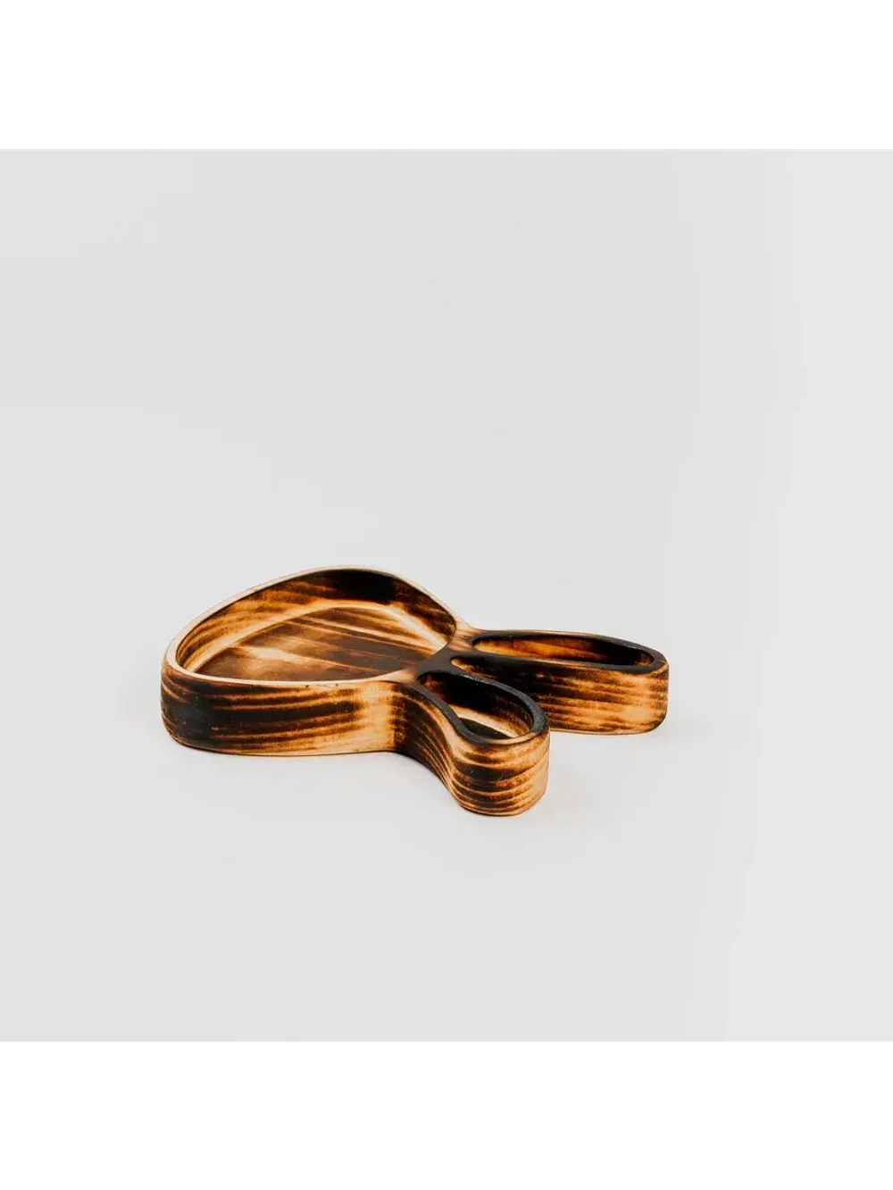 Деревянная менажница "Кролик" из кедра