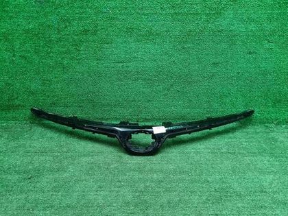 Решетка радиатора Toyota Corolla 12 E210 (2018-нв)