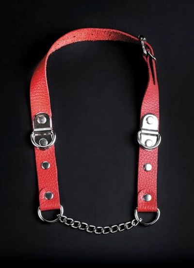 Красный кожаный кляп с цепью (Цвет: красный)