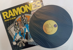 Винтажная виниловая пластинка Ramones Road To Ruin (USA 1978)