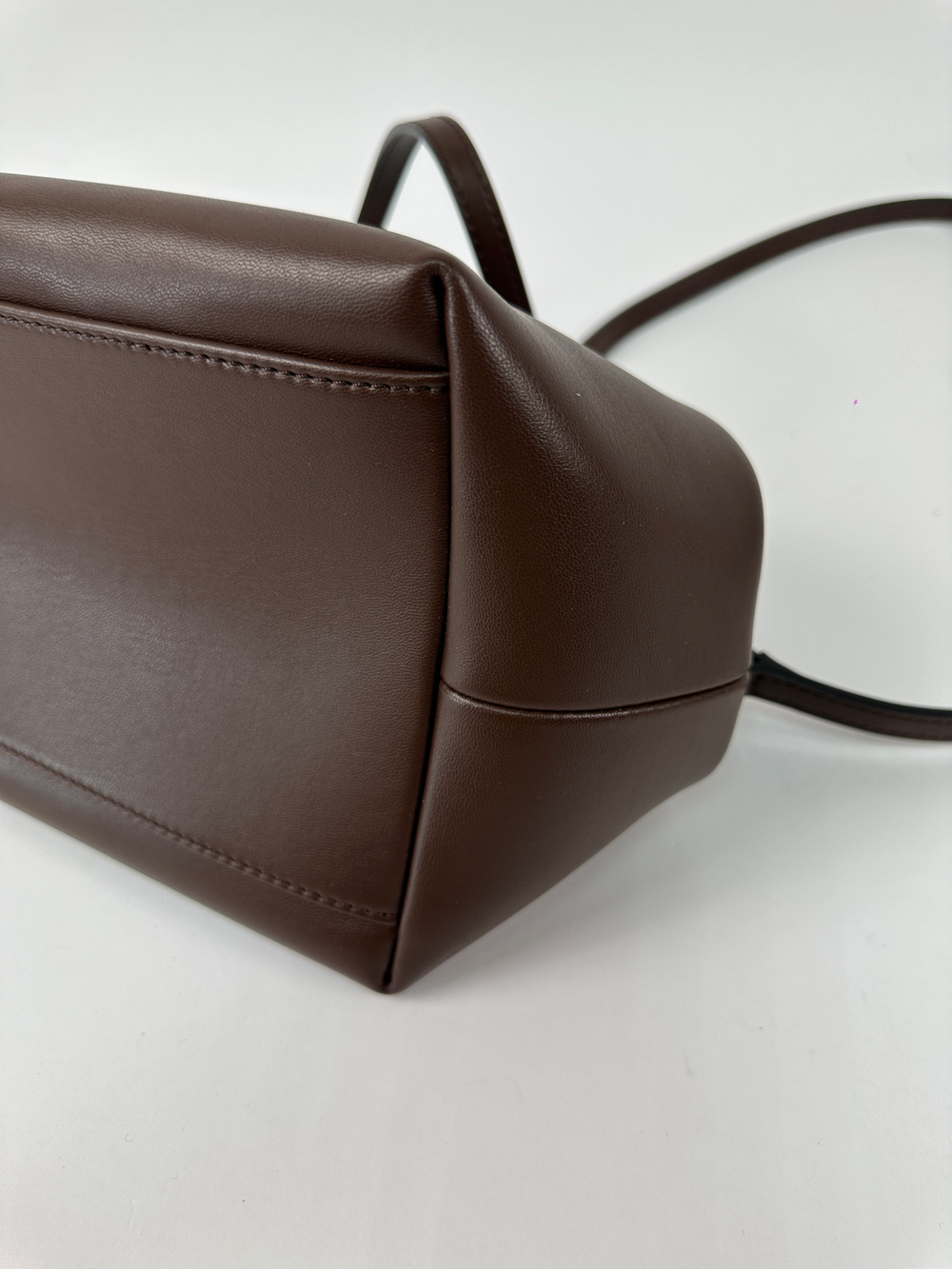 Сумка Ganni Bou Bag