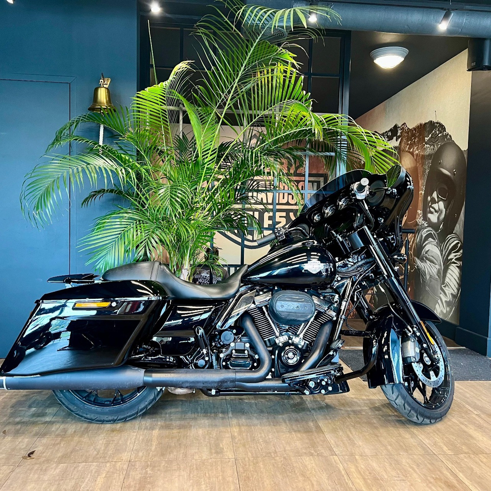 Harley-Davidson Street Glide 114 2022м.г