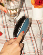 La Bonne Brosse Массажная расческа для волос N 01 Universal Hair Care Brush - Emerald Green