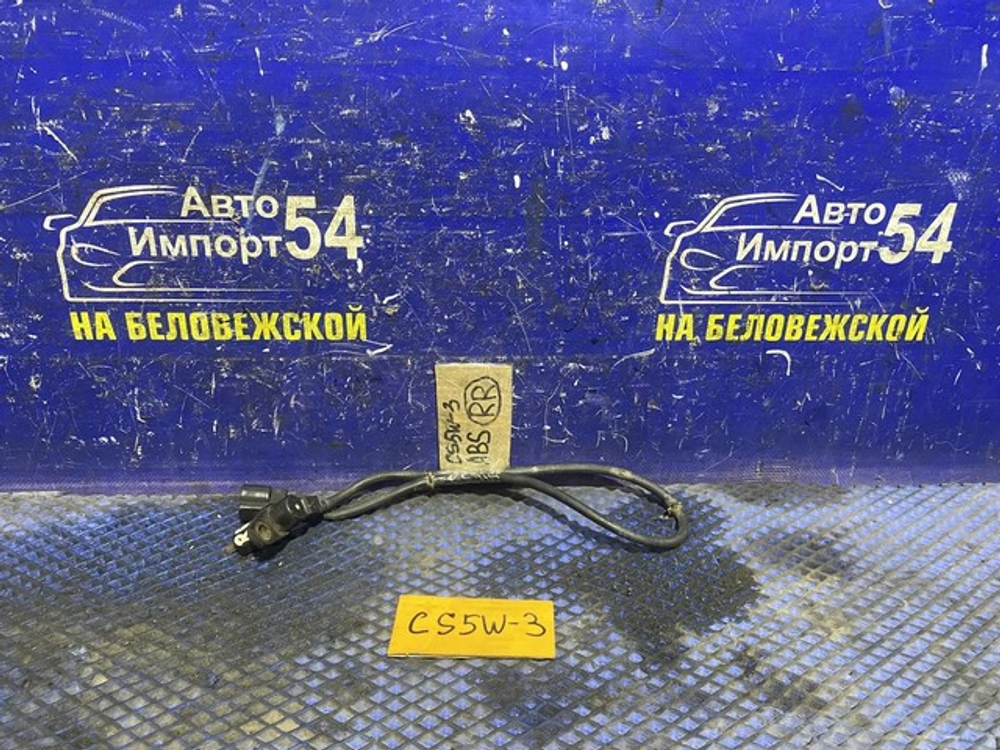 Датчик ABS задний правый MITSUBISHI LANCER CEDIA 2000
