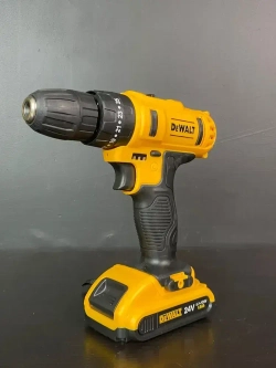 DeWalt Шуруповерт, 24 В, 24 Нм, 2 АКБ