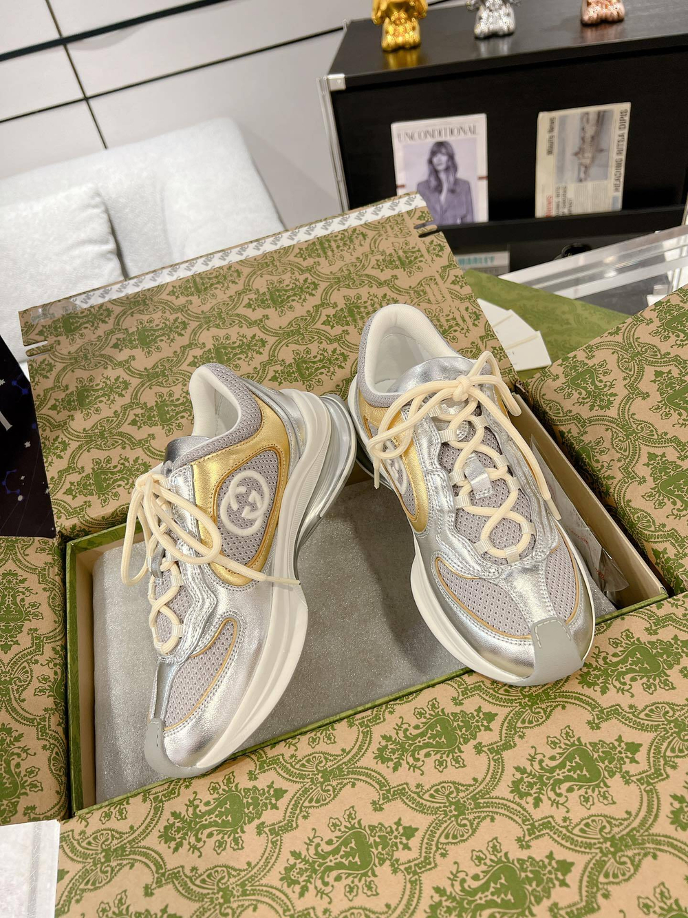 Gucci Run Sneaker (4 colors)