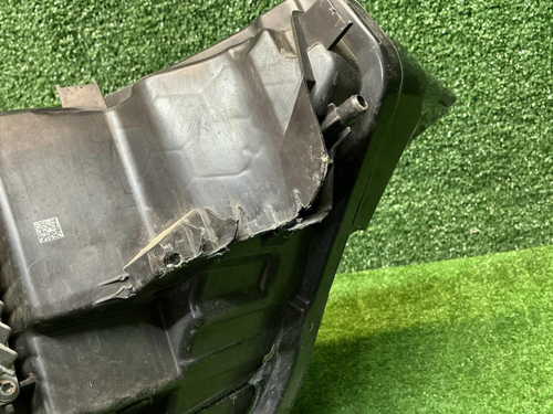 Битая Фара левая Audi Q6 (2022-н.в.) LED