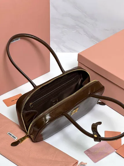 Сумка MIUMIU Beau naplak из лакированной кожи