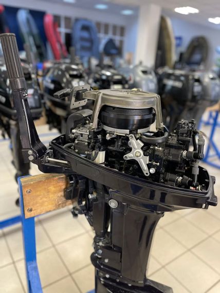 2х-тактный лодочный мотор NISSAN MARINE NM 18 E2 S Б/У