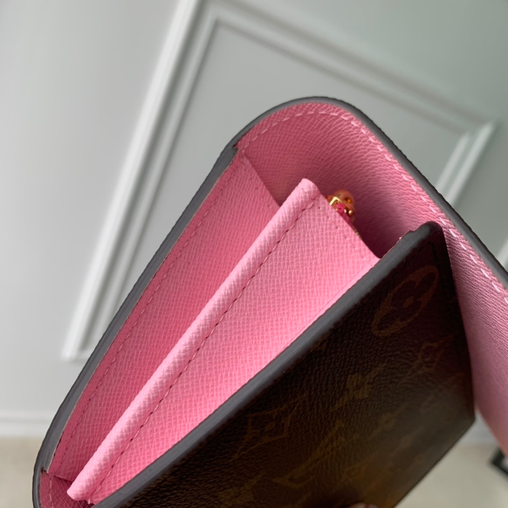 Louis Vuitton Sarah Wallet