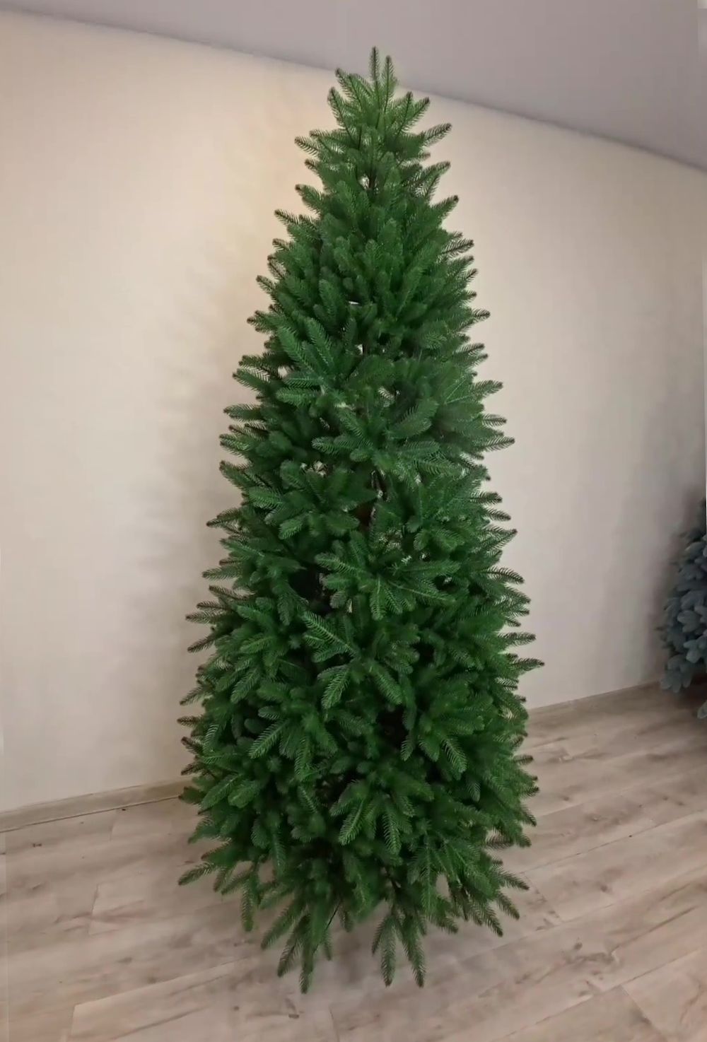 Ель искусственная «Эстер» (Литая хвоя) 210 см / 2,1 м