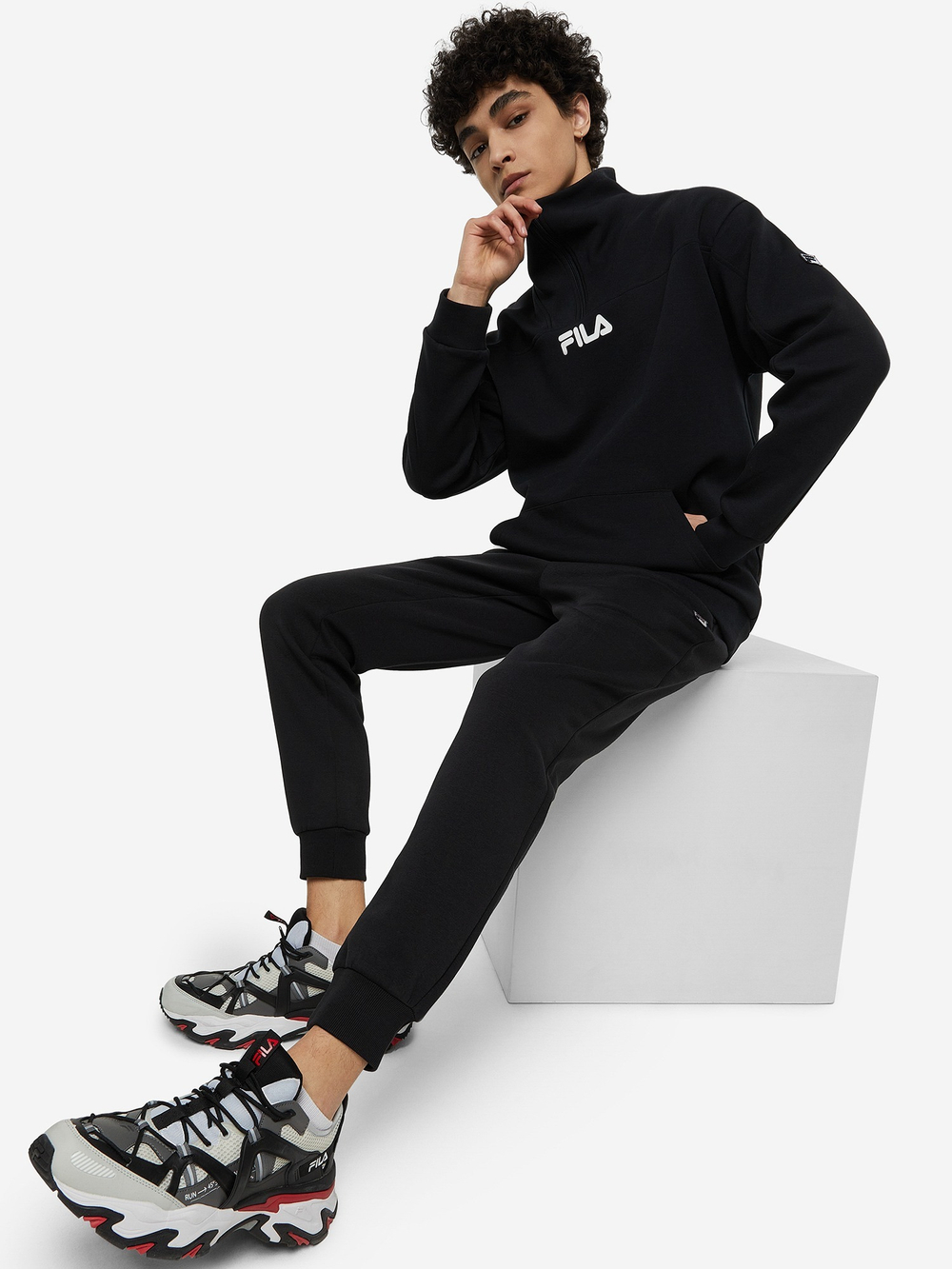 Брюки спортивные мужские FILA