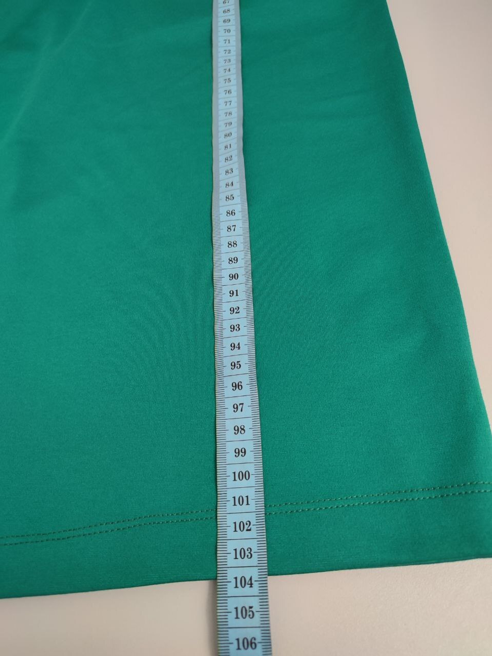 Платье Magda лаконичное 44 размер, новое