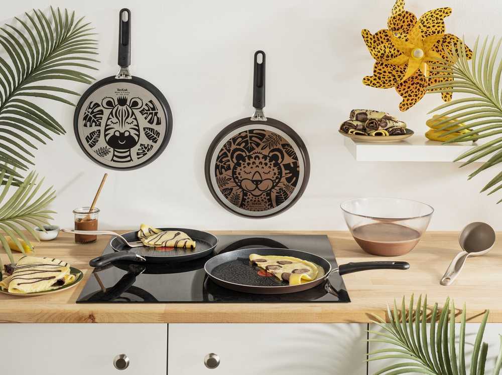 Сковорода для блинов Tefal Леопард 28 см B2751102