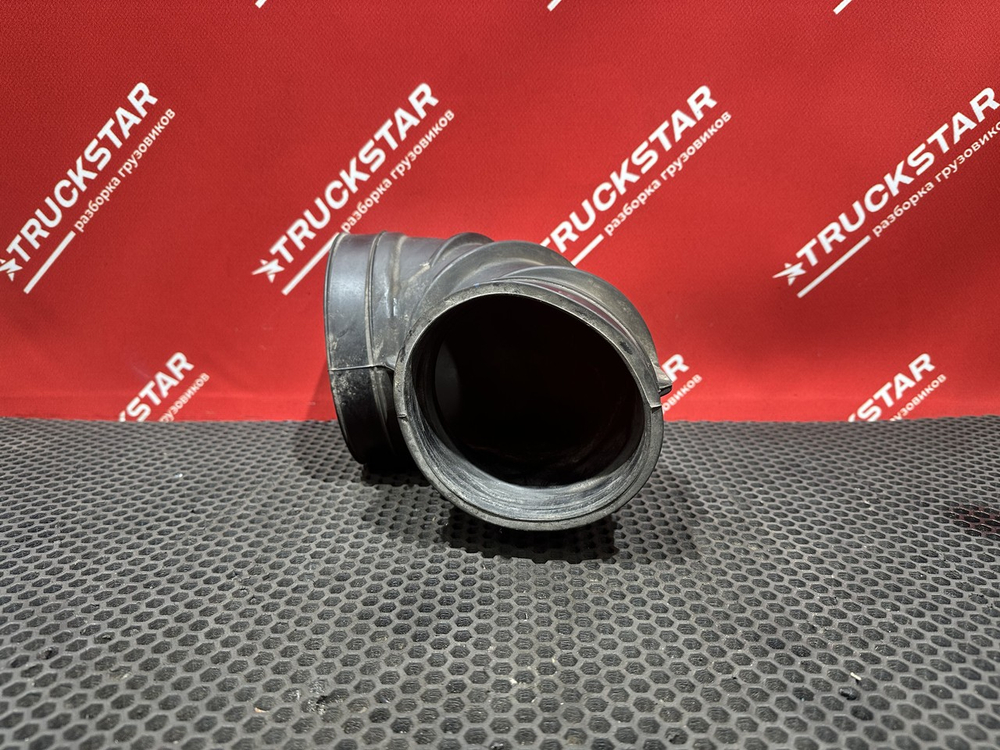 Патрубок воздушного фильтра