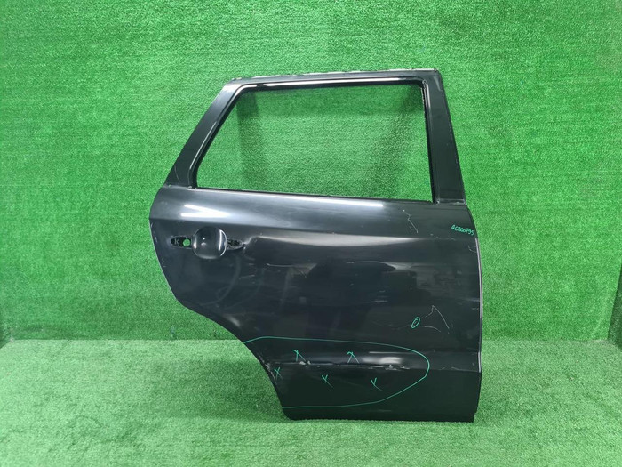 Дверь задняя правая Hyundai Santa Fe 2 (2005-2012)