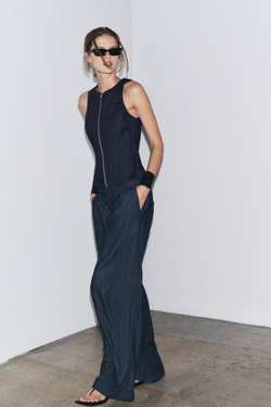 ZARA ДЖИНСОВЫЙ ТОП С ЗАСТЕЖКОЙ-МОЛНИЕЙ — ZW COLLECTION, СИНИЙ