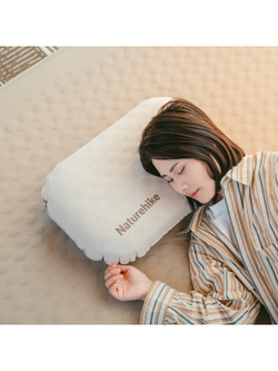 Подушка надувная Naturehike 52х32x12 см, бежевая