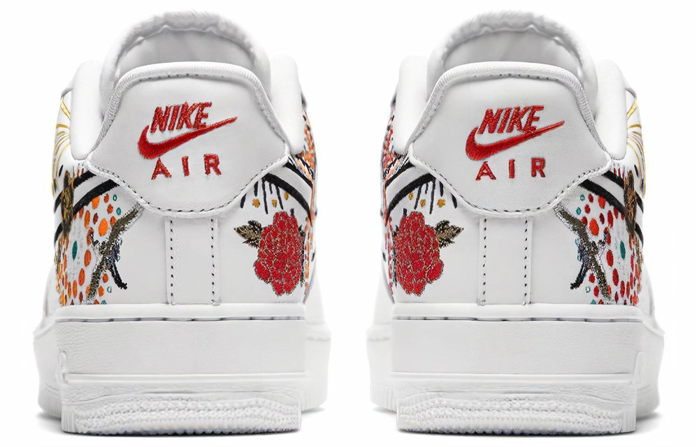 Кроссовки Nike Air Force 1 07 Lny (Женская размерная сетка)