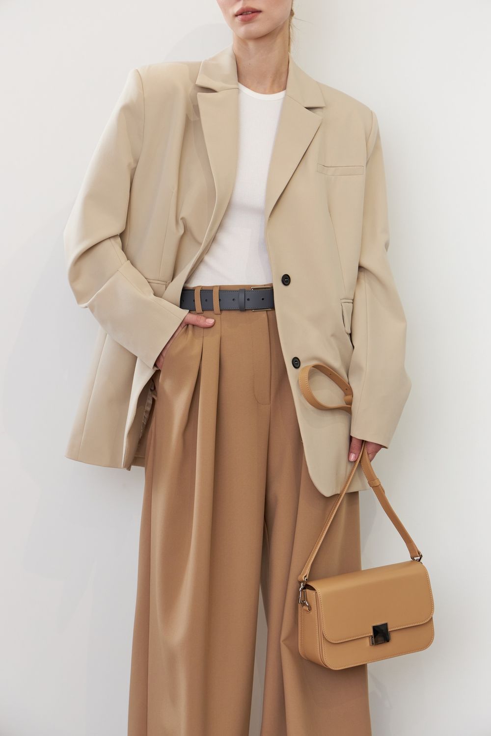 БАЗОВЫЙ РЕМЕНЬ GRAPHITE