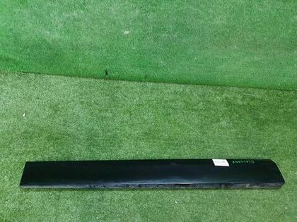 Накладка двери передняя левая BMW X2 F39 (17-23)