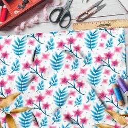 Ткань бязь розовые цветы и синие листья на белом фоне
