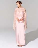 Укороченный кейп с вышивкой ручной работы