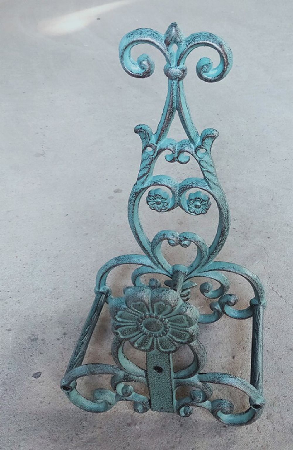 Iron Garden Держатель шланга для полива декоративный