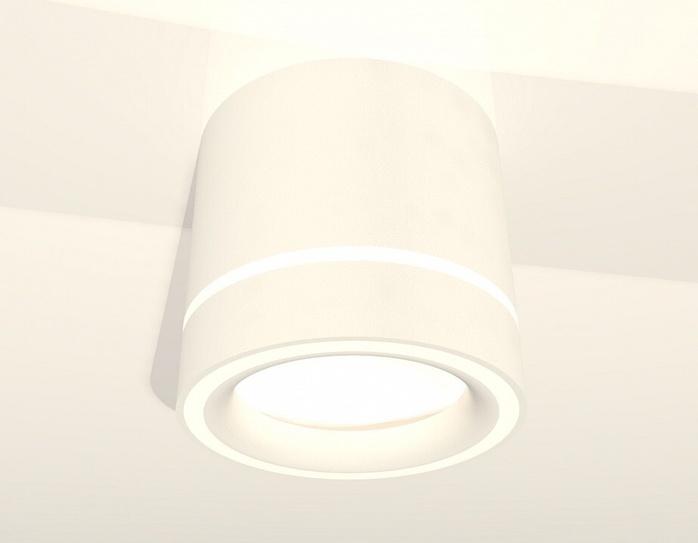 Накладной светильник Ambrella Light XS XS8110004