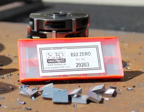 Пластина твердосплавная режущая для B-22, арт. 29203