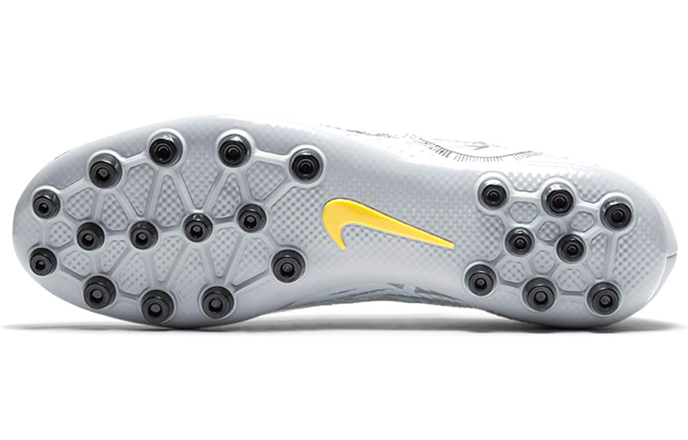 Кроссовки Nike Phantom Gt Ag