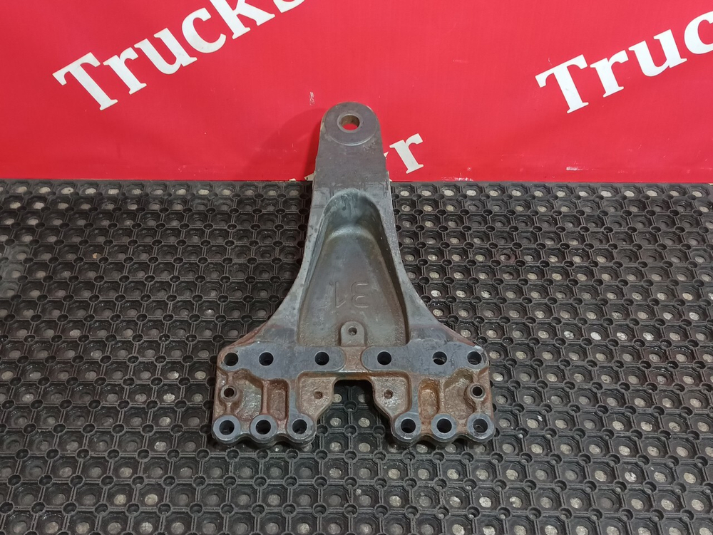 Кронштейн полурессоры задний