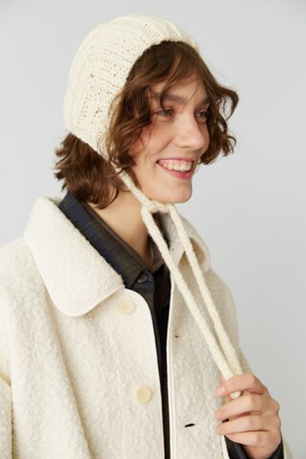 Мини-косынка молочного цвета