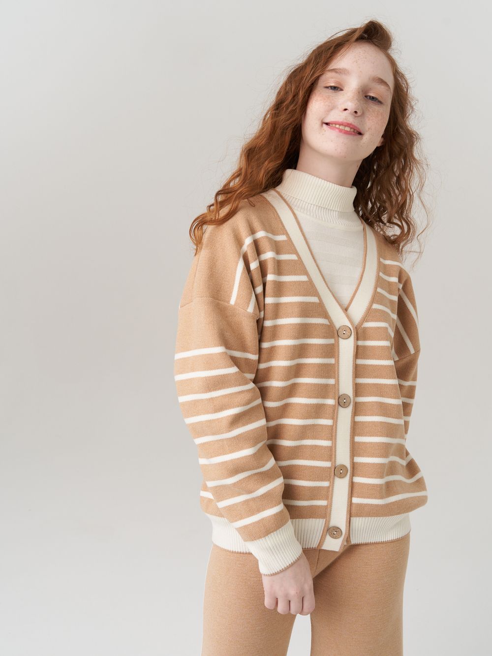 Кардиган для девочки в школу AT1010 сахара