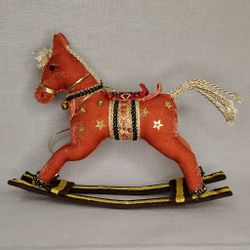 Ёлочная игрушка Лошадка-качалка