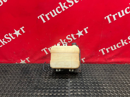 Бачок отопителя 7L