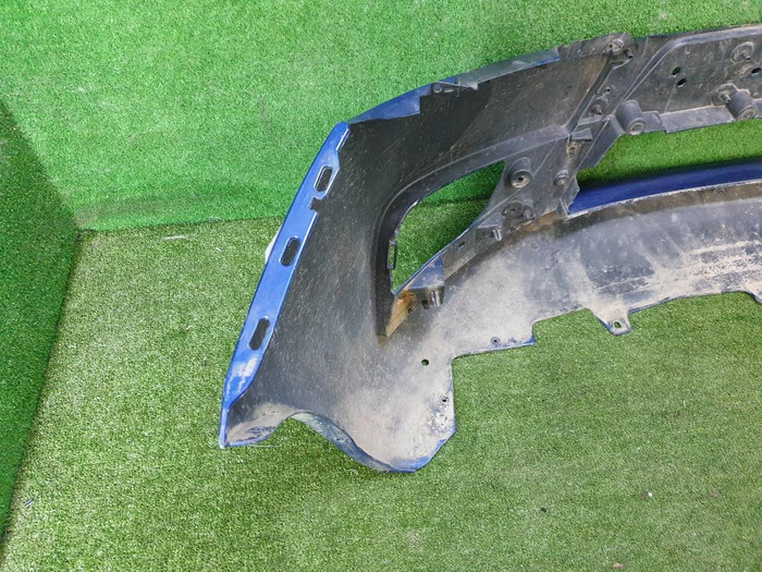 Бампер передний Lada Vesta (2015-н.в.)