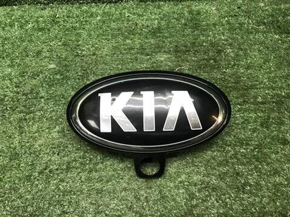 Эмблема решетки радиатора Kia Sorento 4 (20-23)