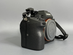 Sony A7 III 4500 кадров