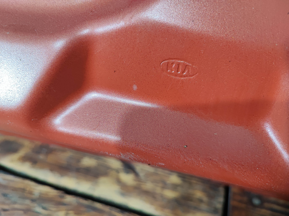 Крышка багажника Kia Sportage 3 (SL) 10-16 Б/У Оригинал 737003W010