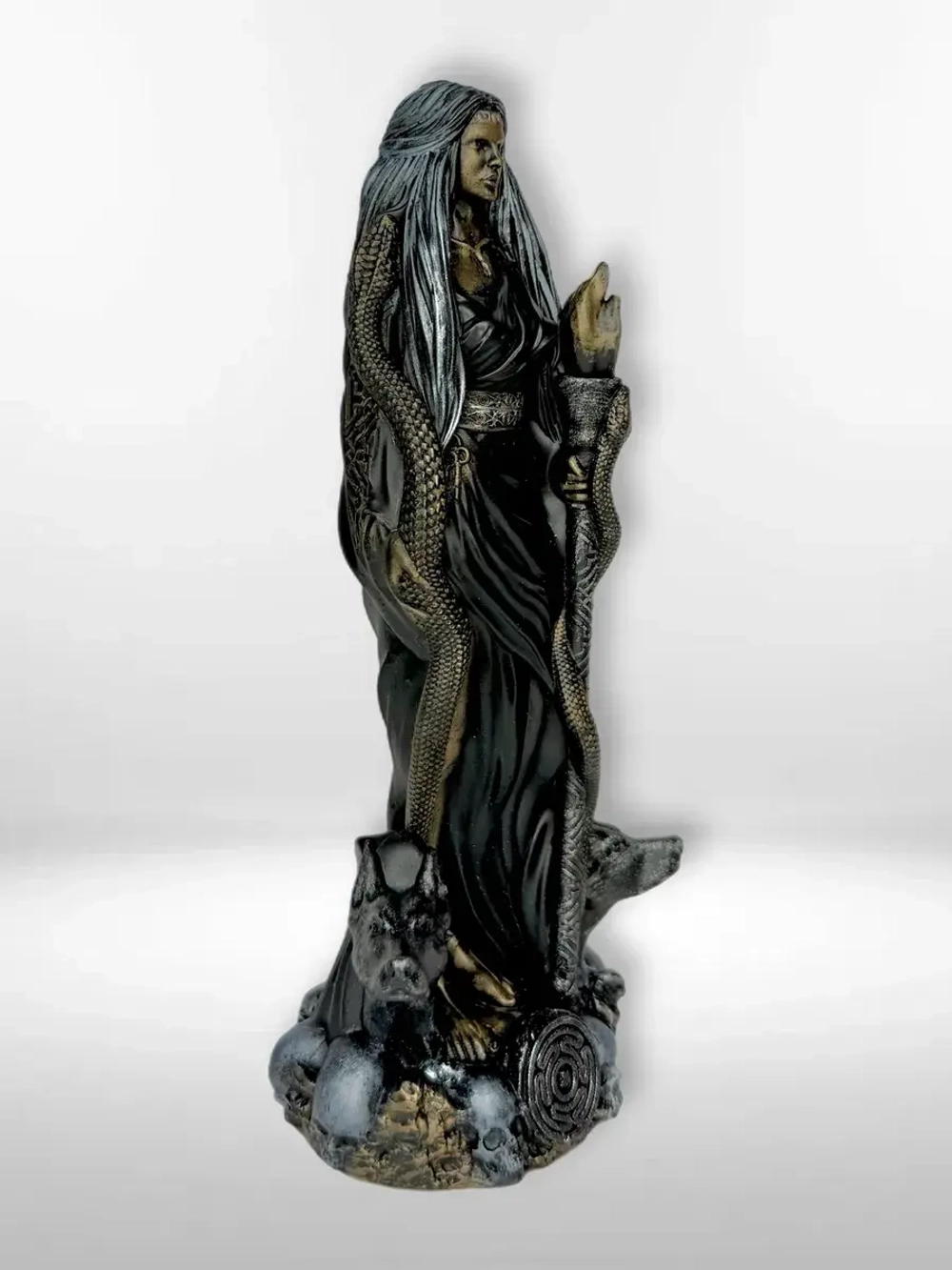 Коллекционная алтарная фигурка статуэтка Богиня Геката