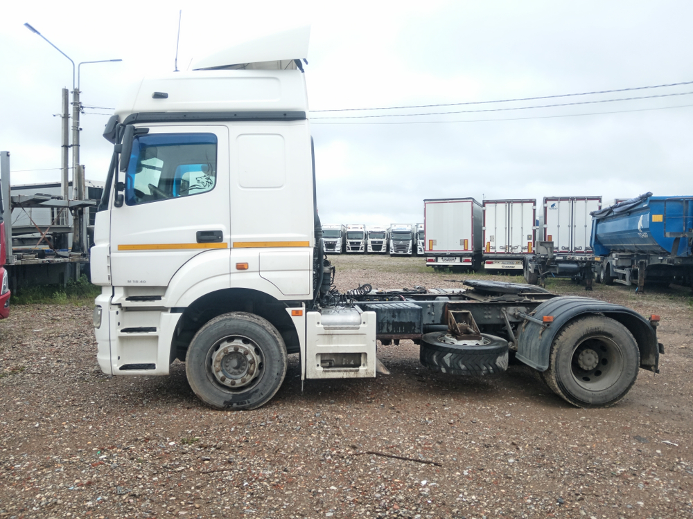 КамАЗ 5490 4x2 Седельный тягач 5490-036-87 (Дизельный, 12,0 л, 401 л.с., МТ)