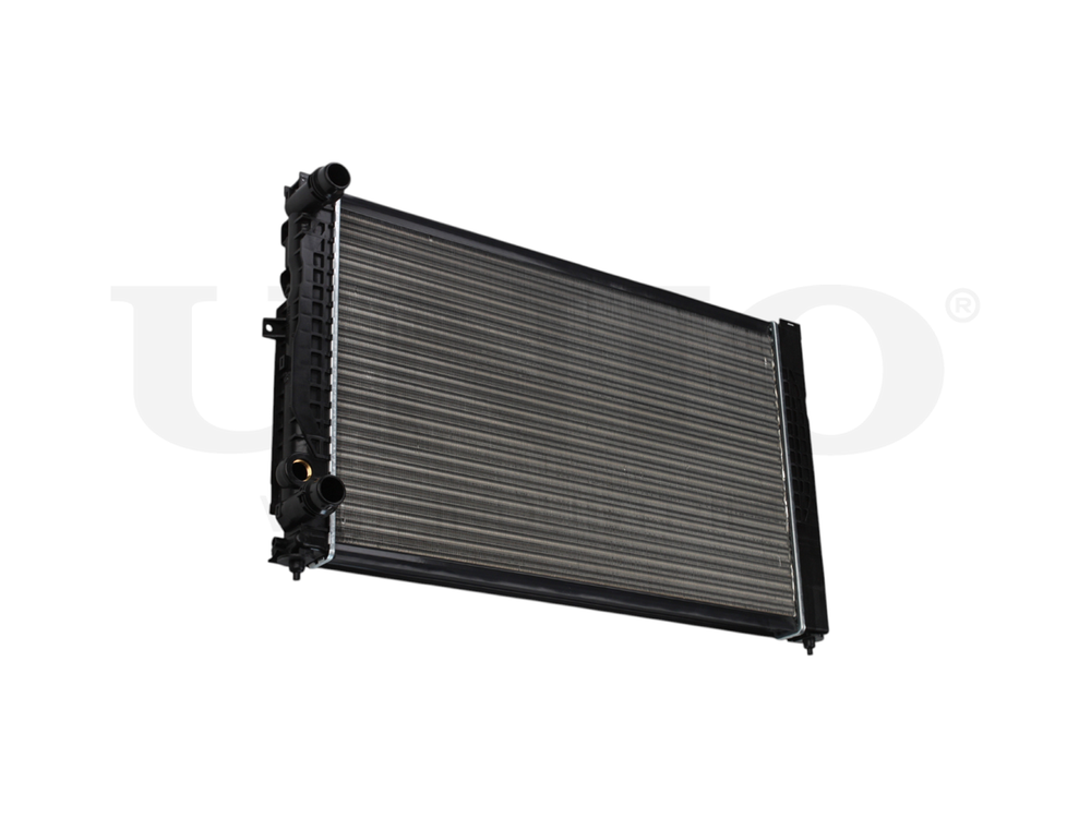 Радиатор охлаждения двигателя UNIO RAD-10070