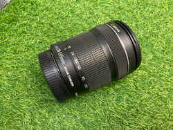 Canon EF-S 18-135mm 3.5-5.6 IS STM