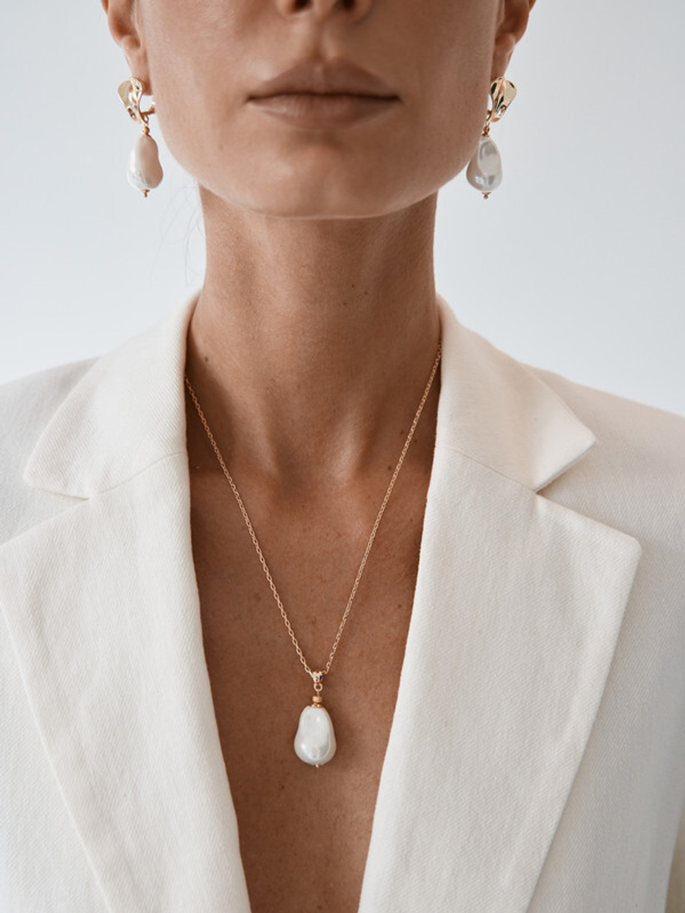 91003195 Серьги Selena Pearls