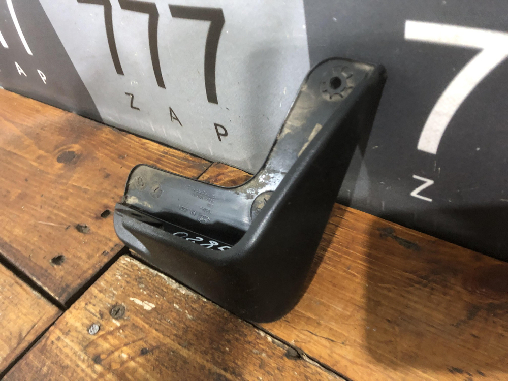 Брызговик задний правый Hyundai Creta 1 (GS) 16-21 Б/У Оригинал 86842M0100