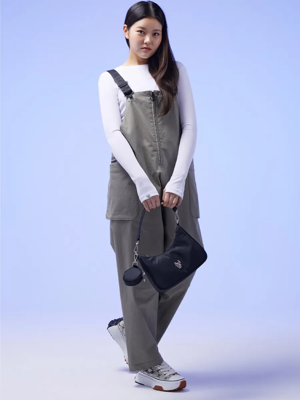 Комбинезон на молнии