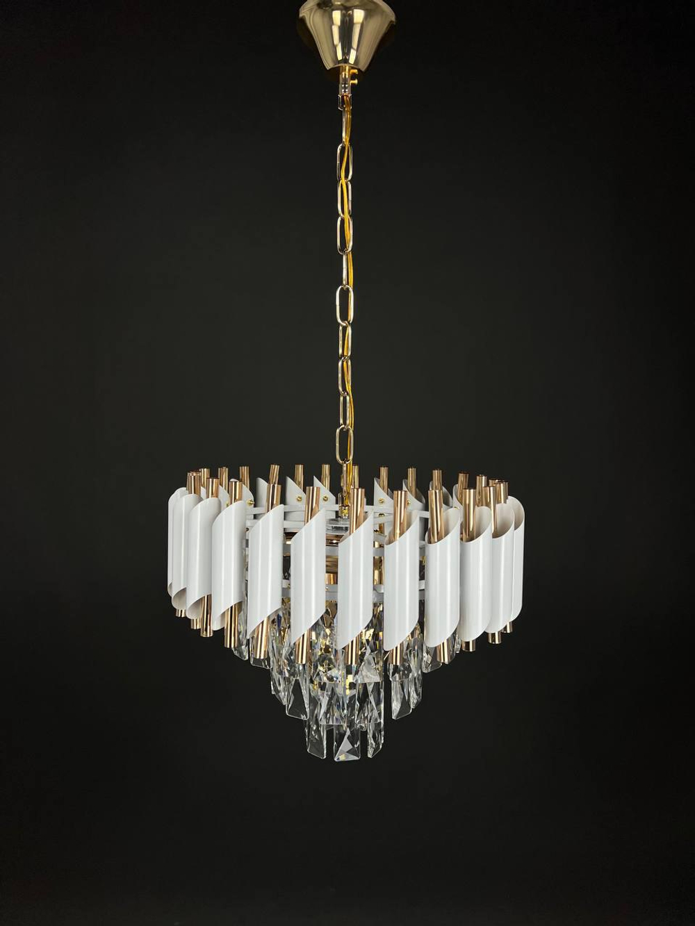 Люстра подвесная Lanbos, 4 лампы Е14, 160 Вт, до 12 кв м, белая+золото