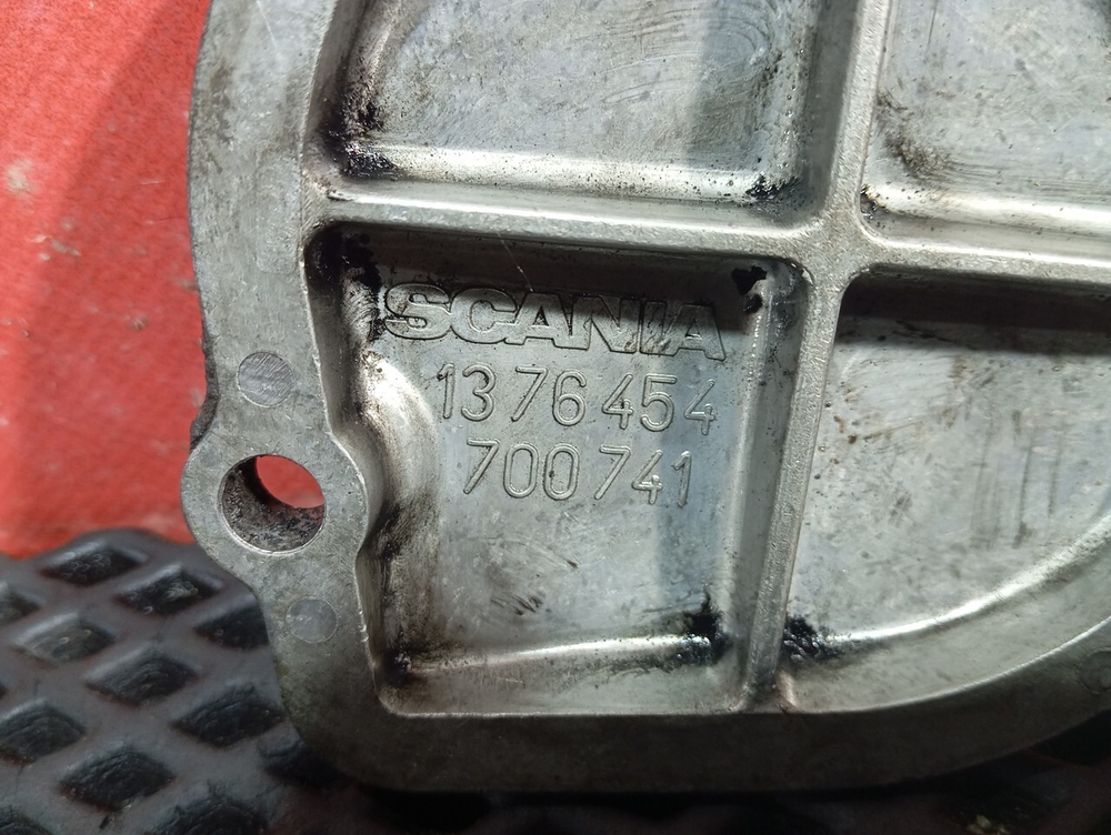 Крышка блока цилиндров