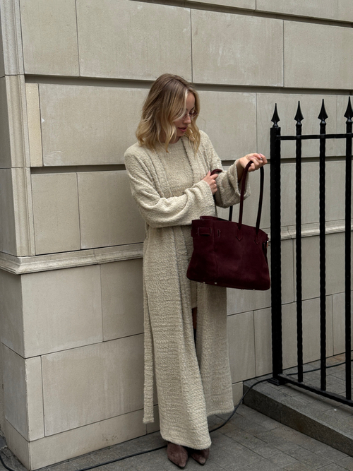 Накидка из пушистого трикотажа бежевая